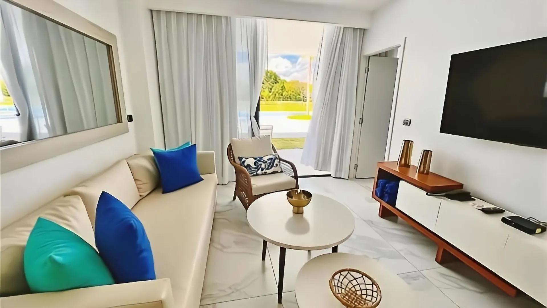 Cana Rock Star-Two Apartments Very Close-Ground Floor Direct Access To The Pool Punta Cana 0*,  Dominican Republic